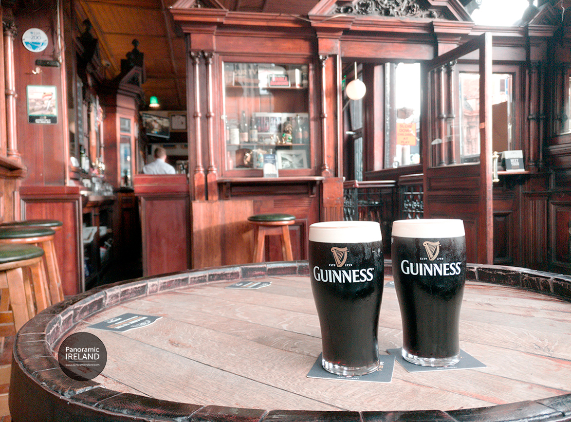 Dublin's Swan Bar and Two Pints of Guinness Dublin's Swan Bar and Two Pints of Guinness