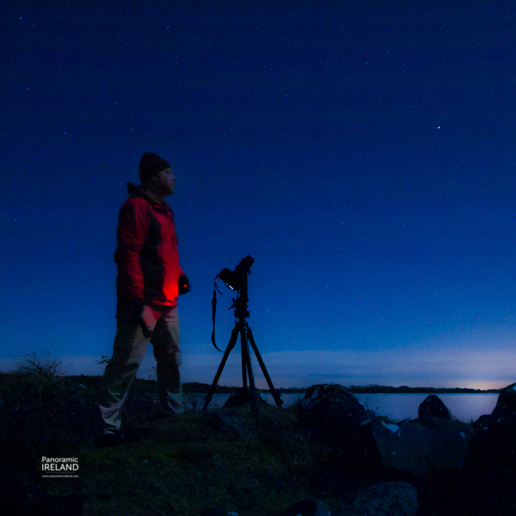 A someone-elsie portrait of Panoramic Ireland photographing the stars.