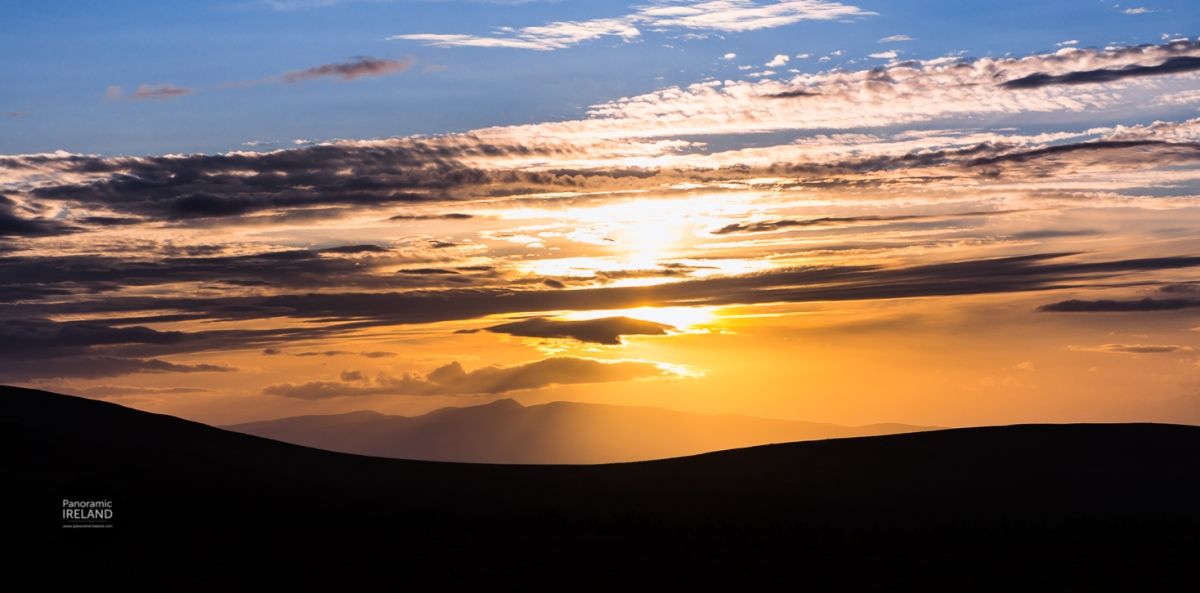 Winter Solstice 2021, Shortest Day of the Year - Sunset in Ireland&#039;s Mountains