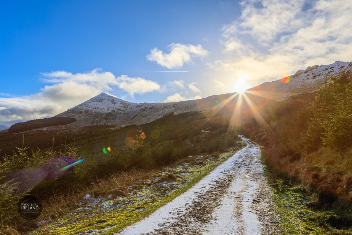 Path to the Sun, Ireland in Winter - Photographing in the Mountains
