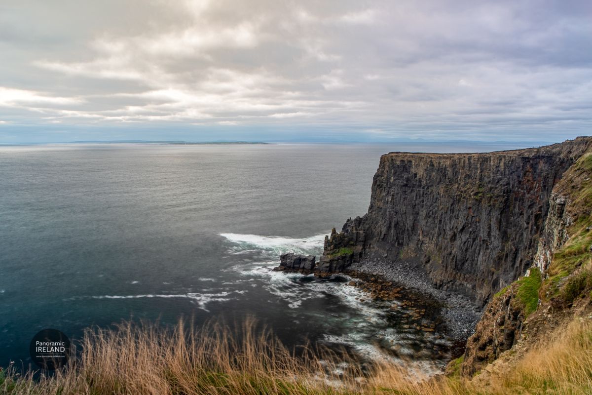 Ireland&#039;s Scenic Cliffs